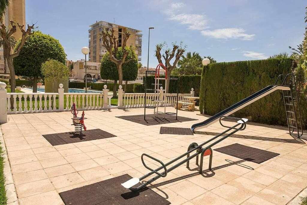 Apartament Oasis II Apartamento Playa Albufereta Alicante Zewnętrze zdjęcie